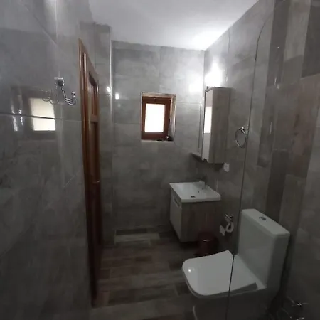 Petit Jardin Butik Otel Bed and Breakfast